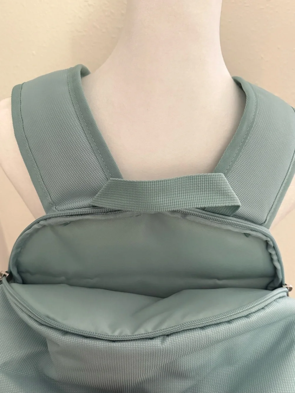 Nike Heritage Backpack NWT Sage Green Laptop School Travel Book Bag